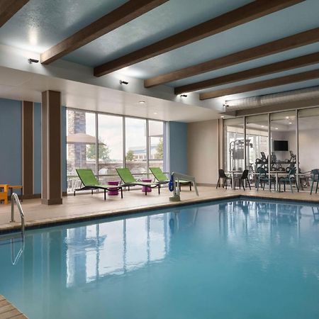 Home2Suites By Hilton Florence Bagian luar foto