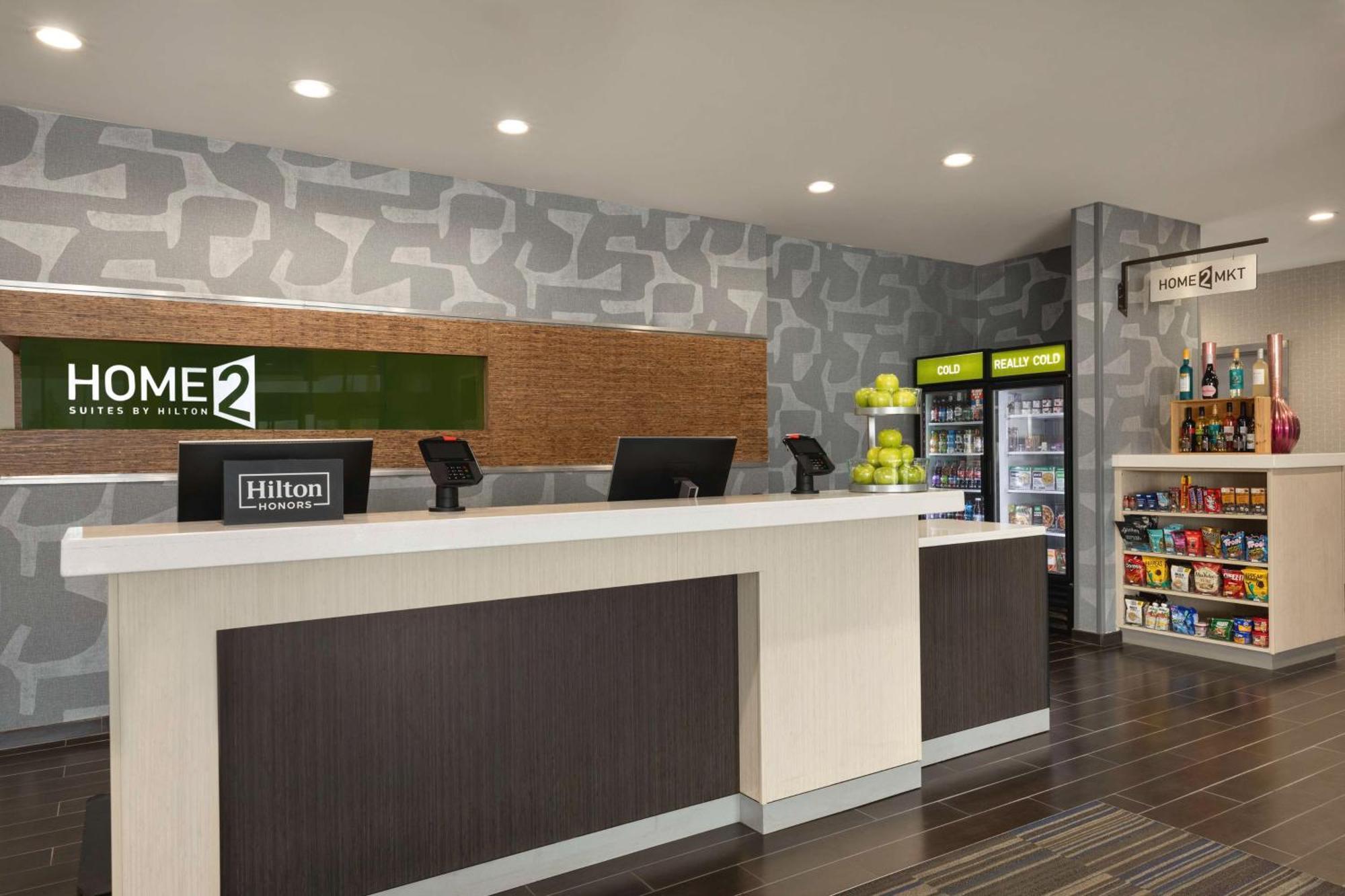 Home2Suites By Hilton Florence Bagian luar foto