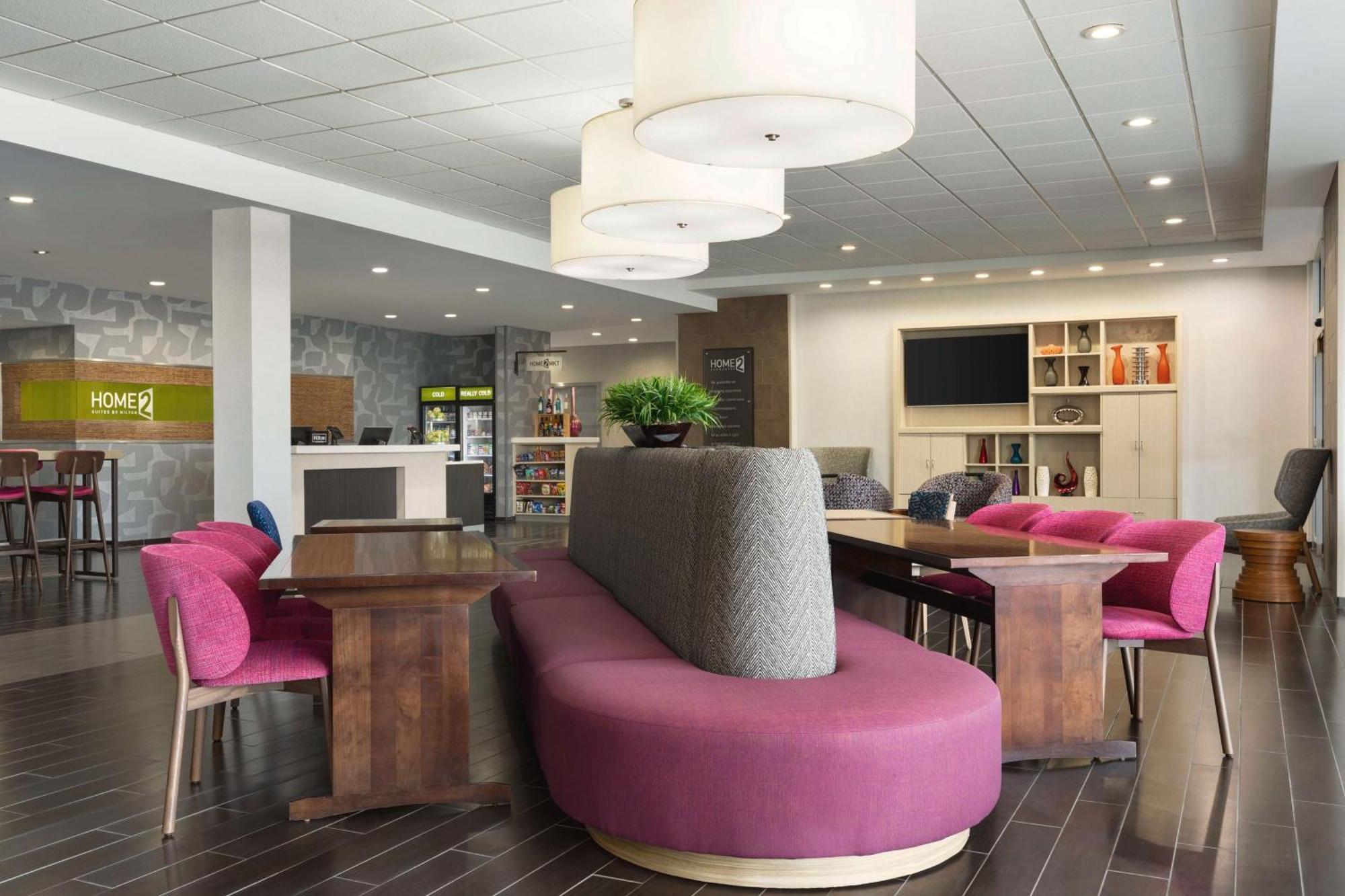 Home2Suites By Hilton Florence Bagian luar foto